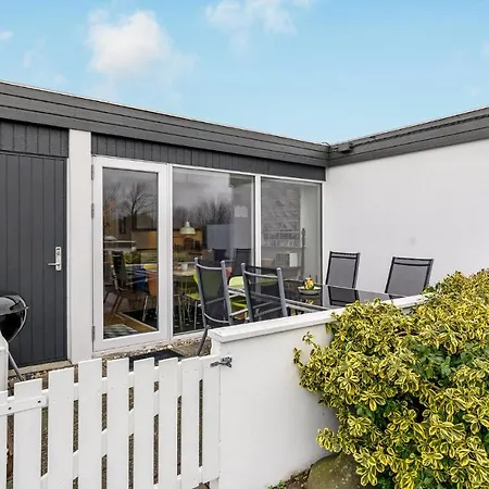 Stunning In Semesterbostad