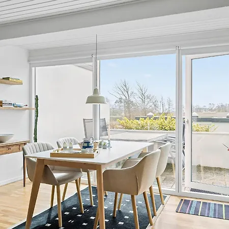 Semesterbostad Stunning In *